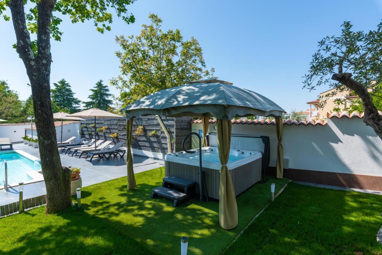 Apartment Felix Πόρετς Εξωτερικό φωτογραφία
