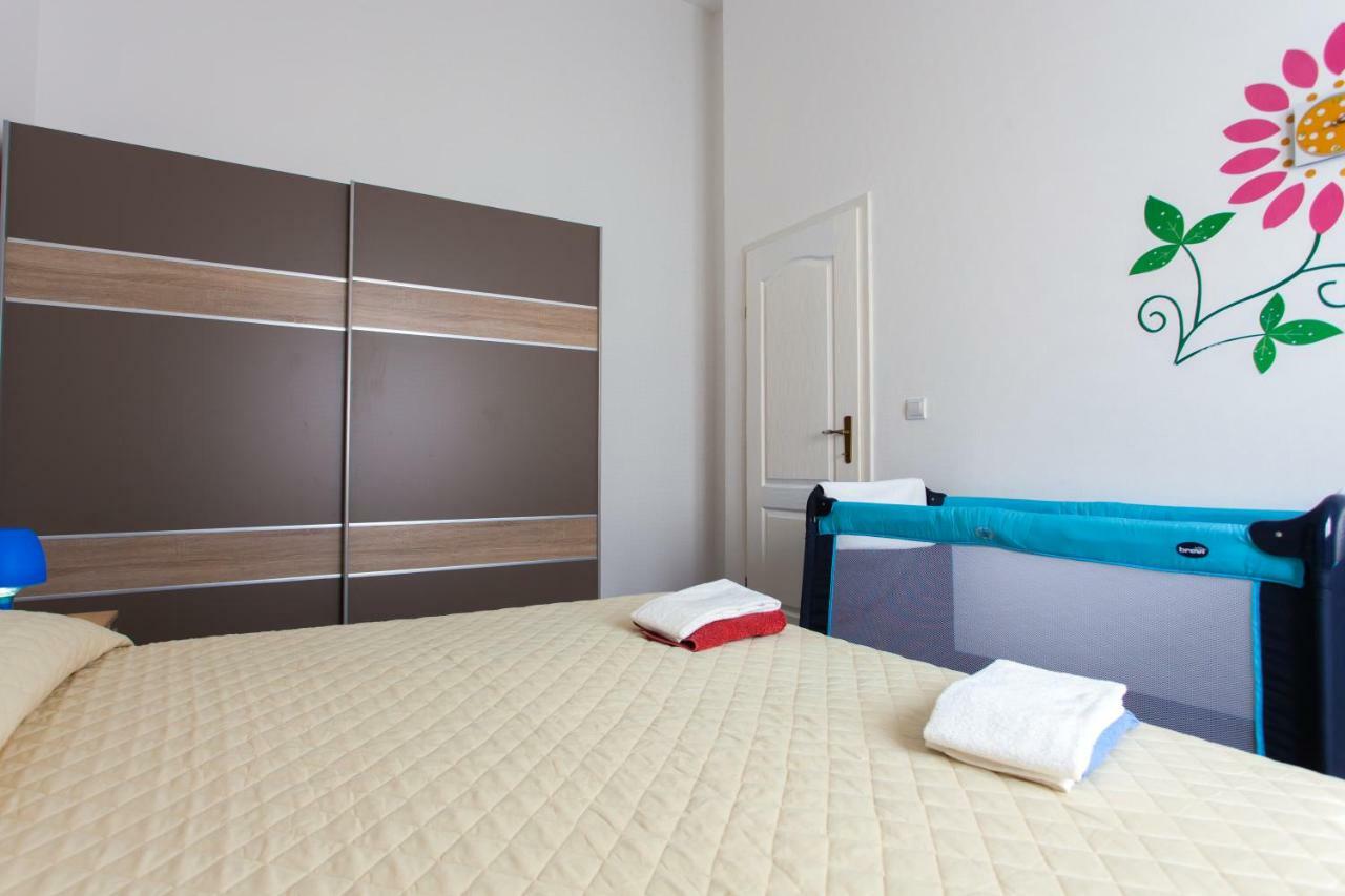 Apartment Felix Πόρετς Εξωτερικό φωτογραφία
